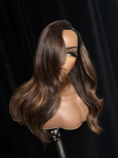 KARMEN – Highlighted U-Part Wig |KP Signature Wave (Loose Wave 20”)